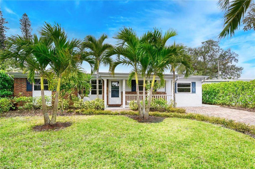 1280 Barbizon Ln - Photo 1