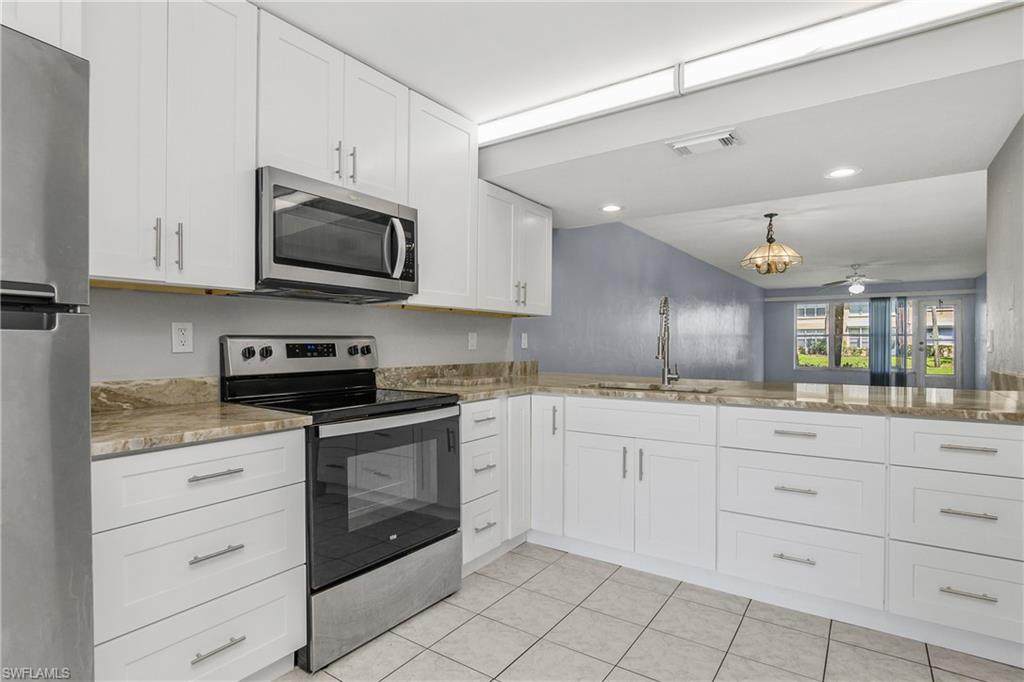 4200 Looking Glass Ln - Photo 1