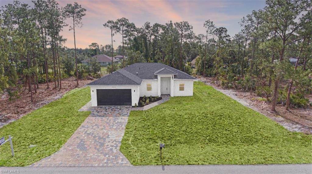 1518 Williams Ave - Photo 1