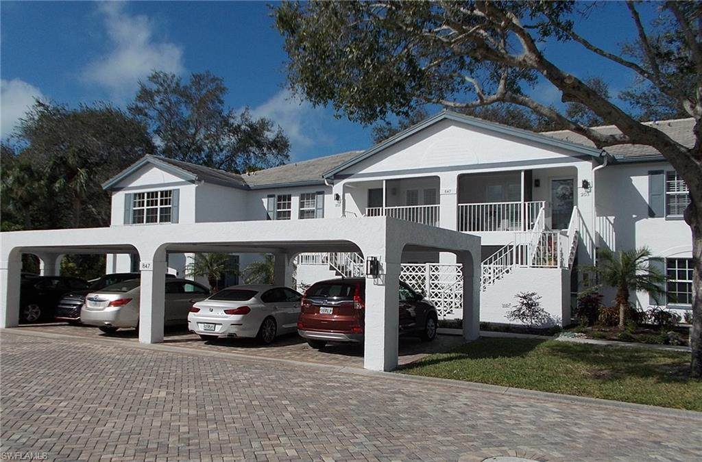 847 Tanbark Dr - Photo 1