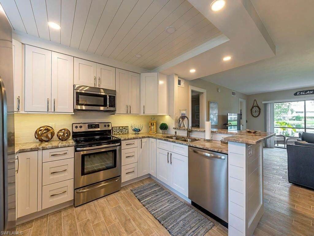 900 Misty Pines Cir - Photo 1