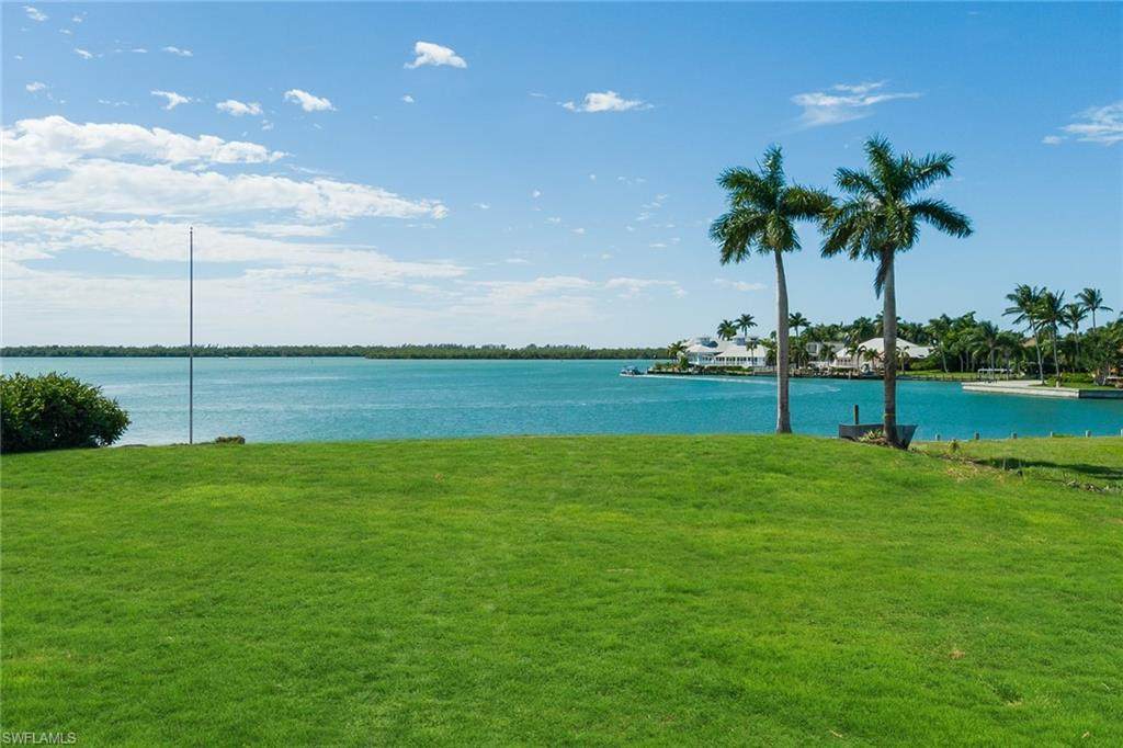 1028 Inlet Dr - Photo 1