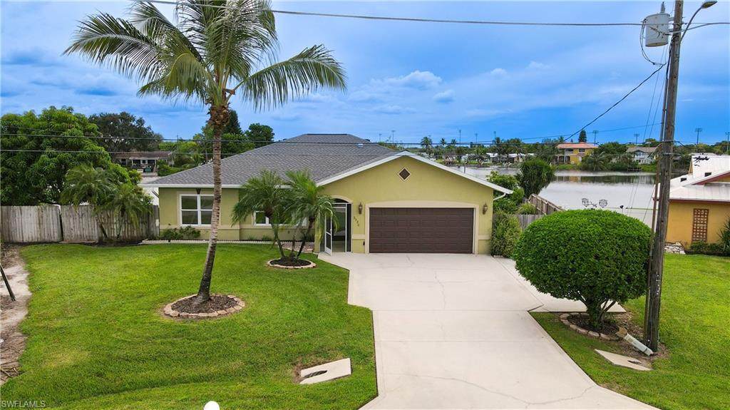 5036 29th Pl - Photo 1