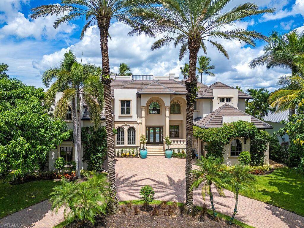 651 21st Ave - Photo 1