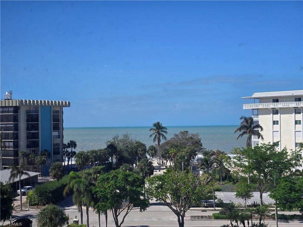 3410 Gulf Shore Blvd - Photo 1