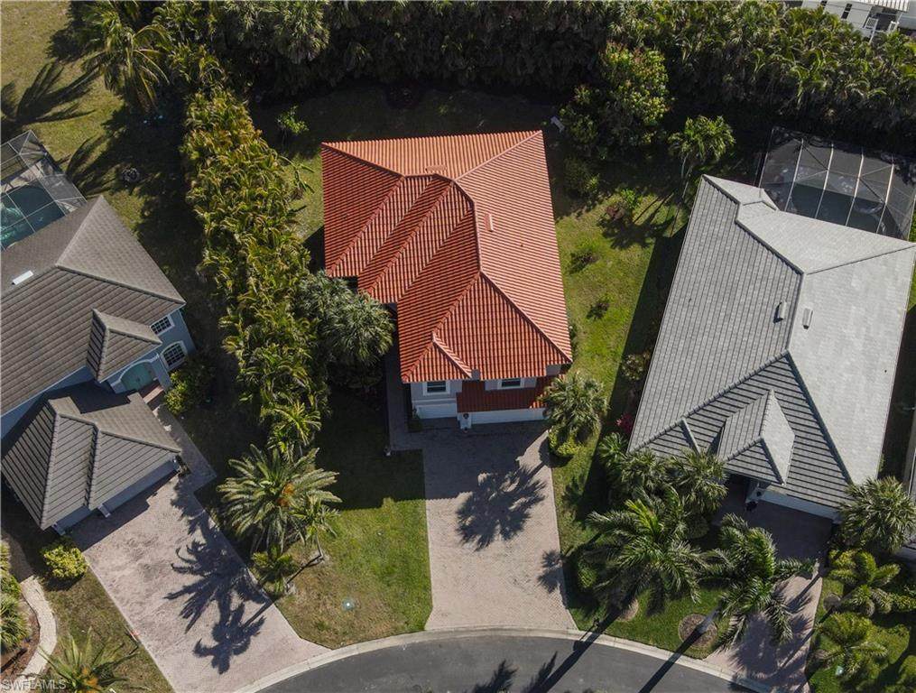 9166 Estero River Cir - Photo 1