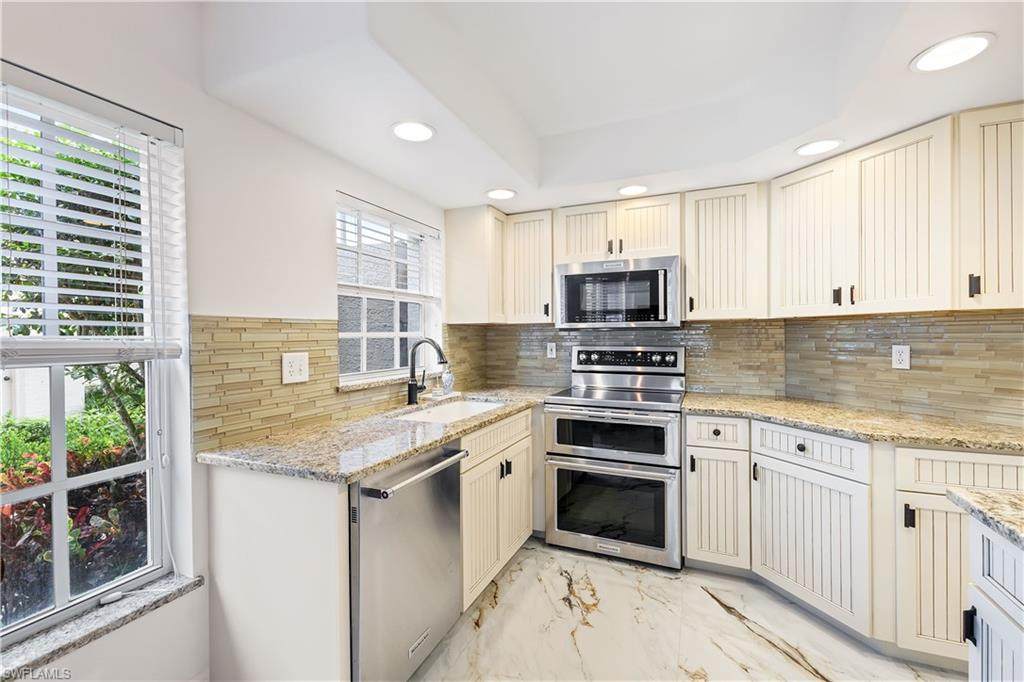 13601 Worthington Way - Photo 1