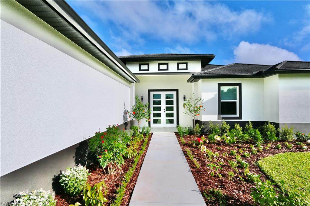 539 37th Ave - Photo 1