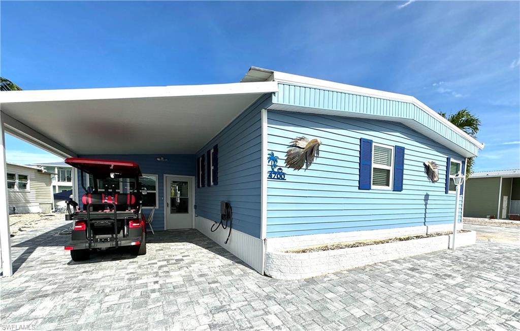 4700 Leilani Ln - Photo 1