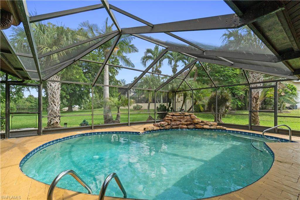 7220 Hendry Creek Dr - Photo 1