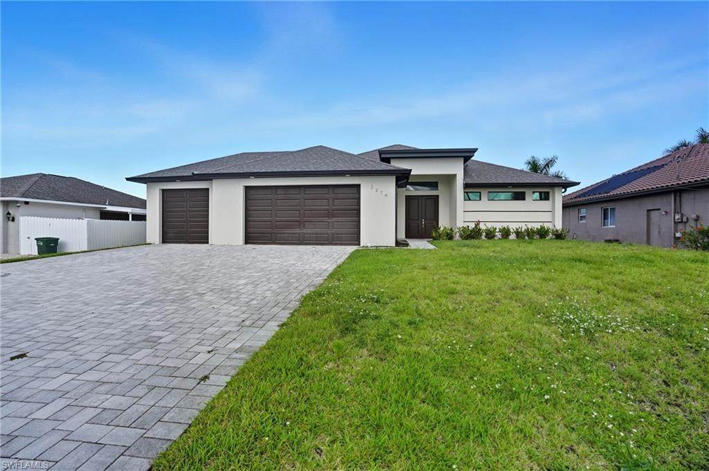 2314 33rd Pl - Photo 1