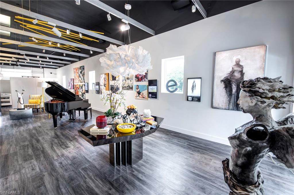 5880 Shirley St - Photo 1