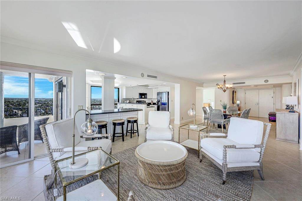 4451 Gulf Shore Blvd - Photo 1