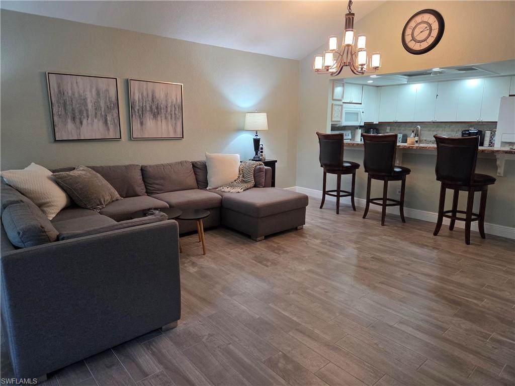 22161 Tallwood Ct - Photo 1