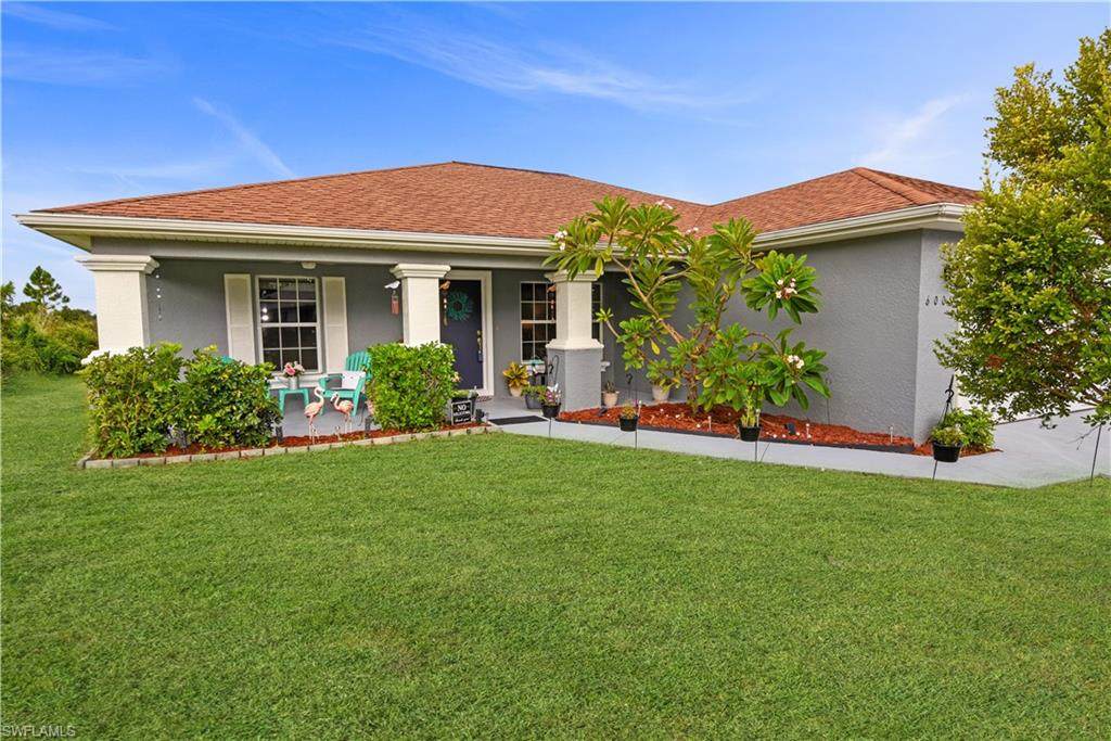 6005 Elaine Ave - Photo 1