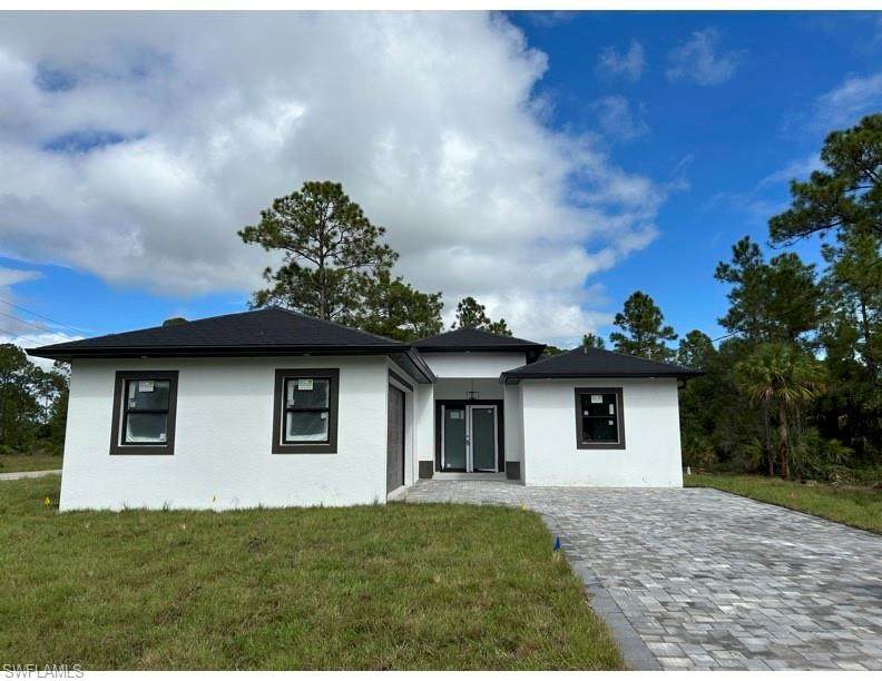 401 17th St - Photo 1