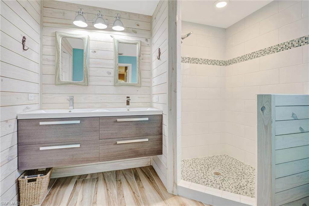 10037 Heather Ln - Photo 1