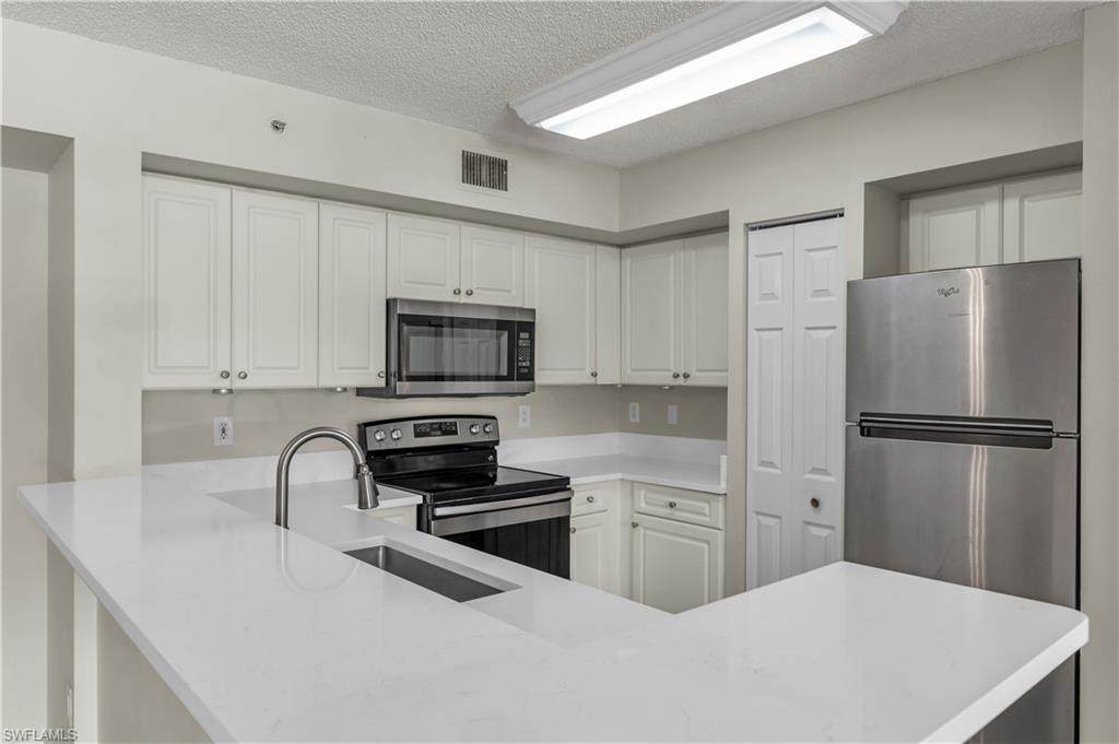 1230 Wildwood Lakes Blvd - Photo 1