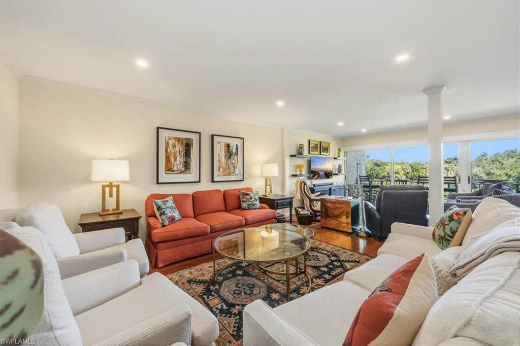 102 Tall Pine Ln - Photo 1