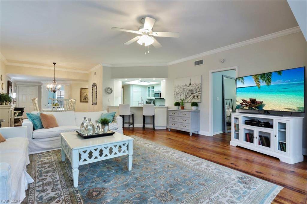 5897 Chanteclair Dr - Photo 1