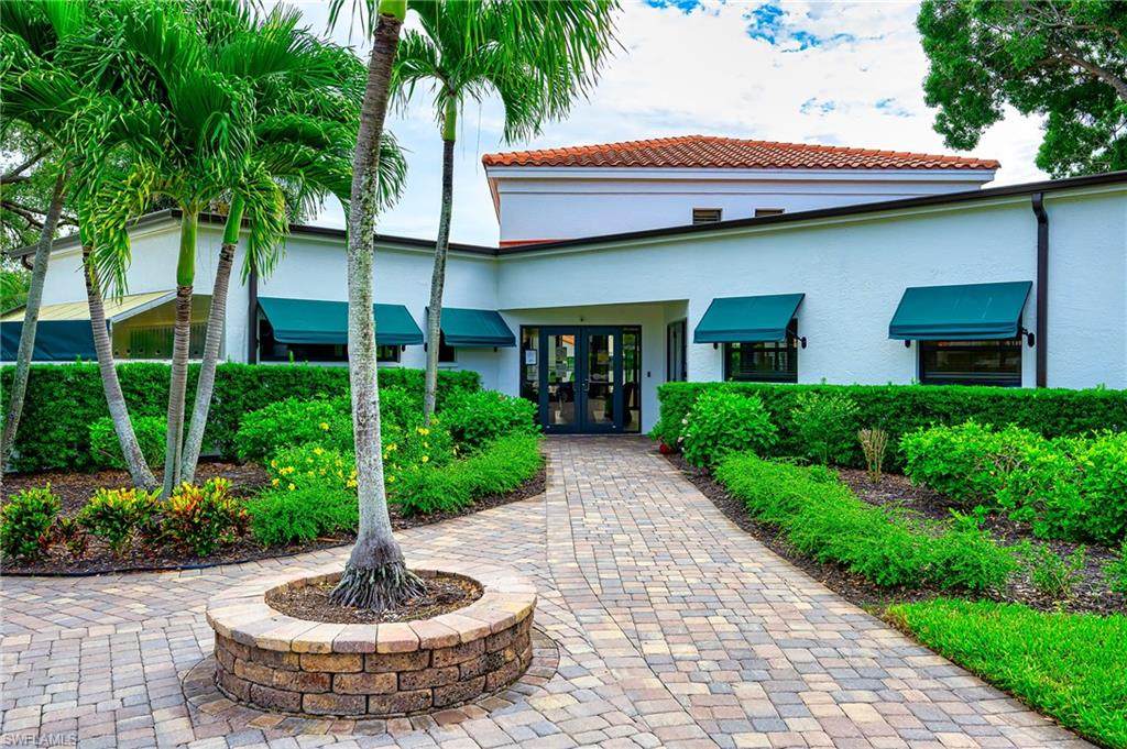 649 Beachwalk Cir - Photo 1