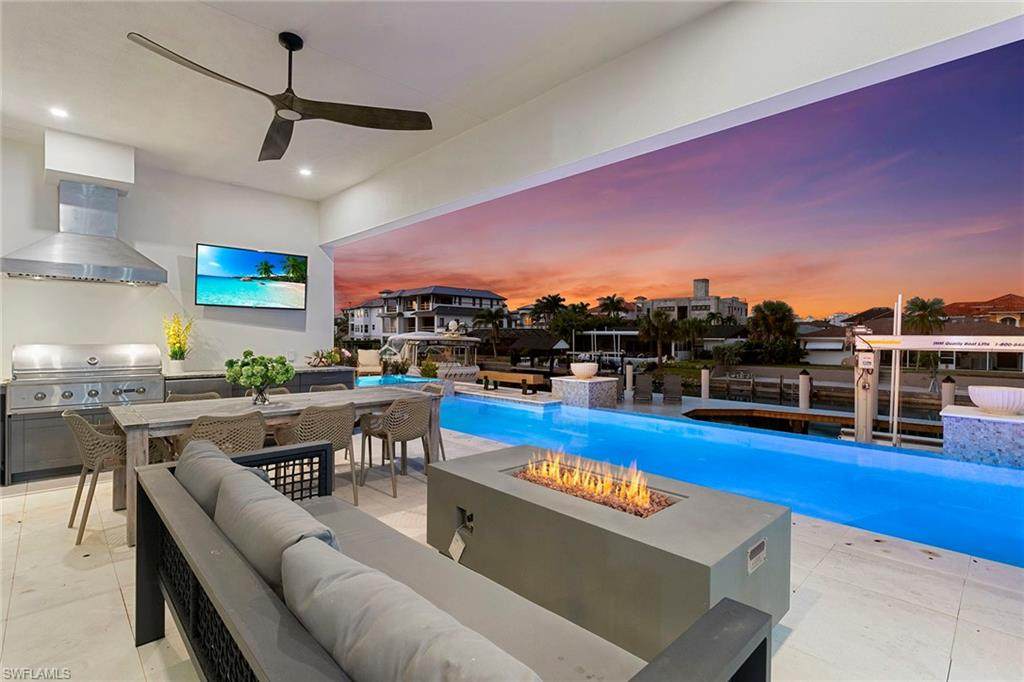 469 Germain Ave - Photo 1