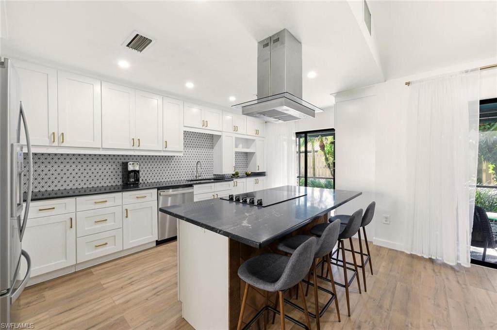 772 Reef Point Cir - Photo 1