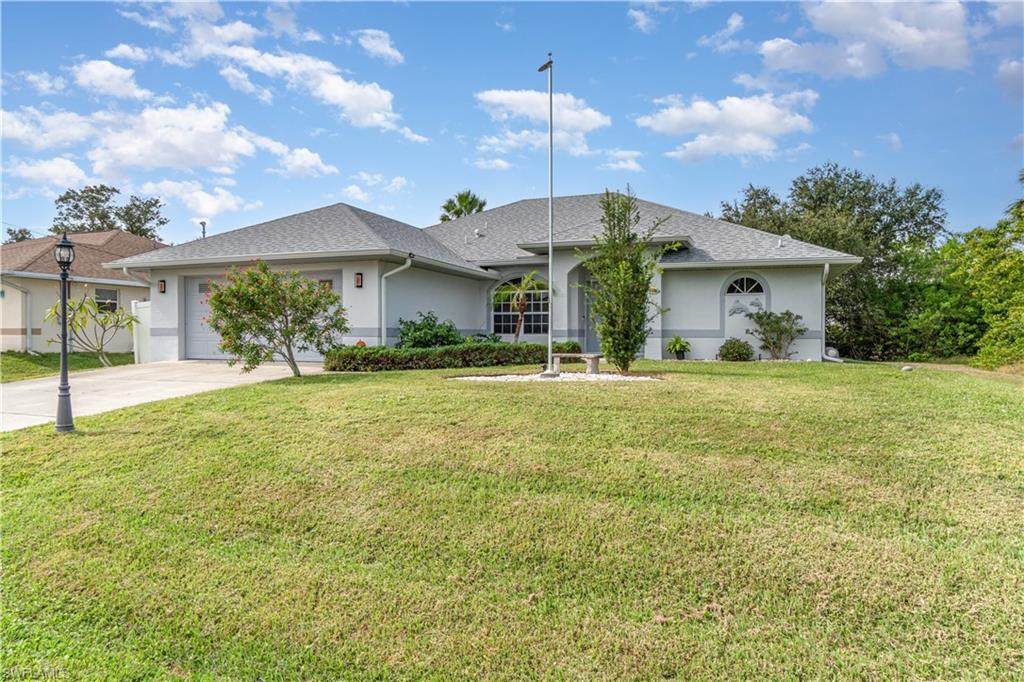 4186 Yucatan Cir - Photo 1