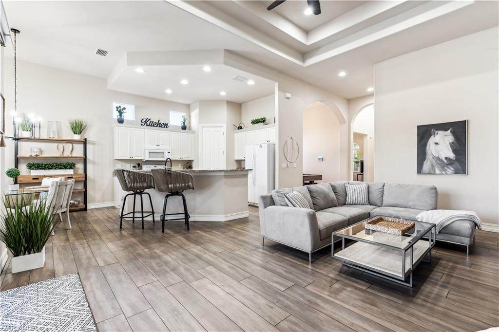 7821 Ashton Rd - Photo 1