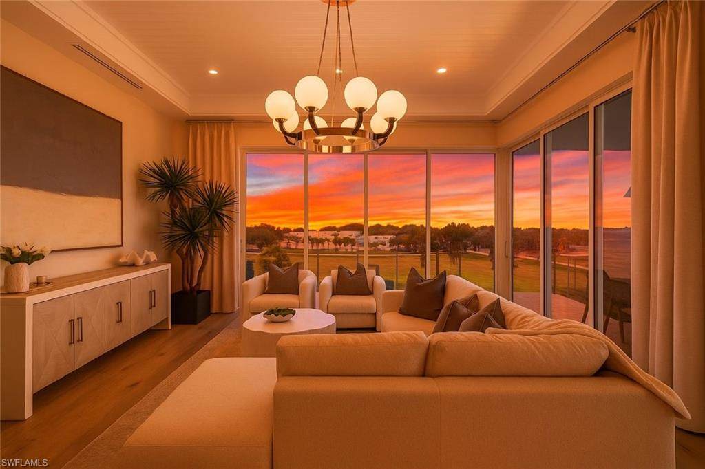 201 8th St - Photo 1