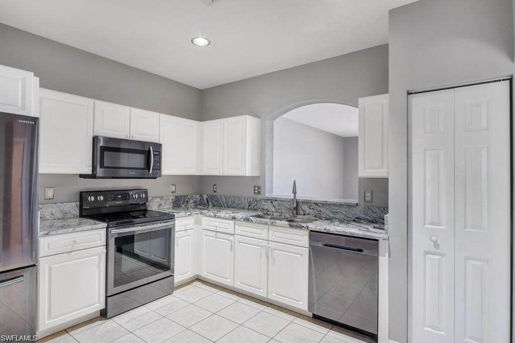 10030 Salina St - Photo 1