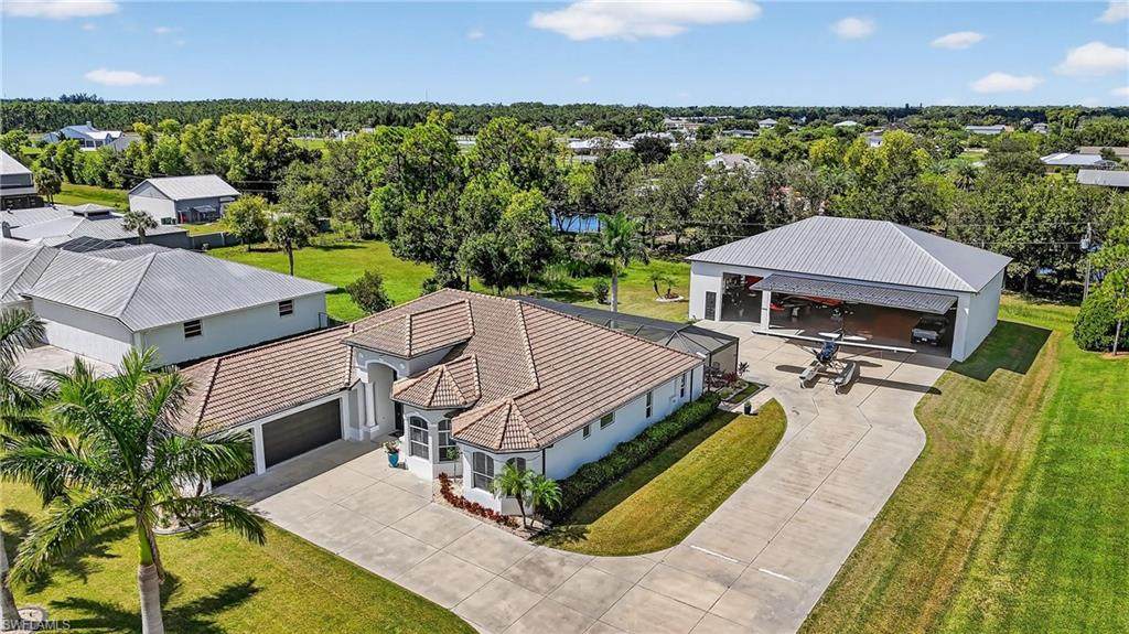 18741 Crosswind Ave - Photo 1