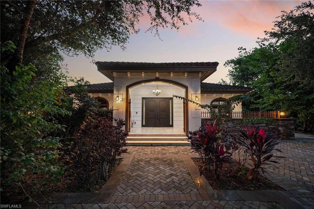 2605 64th St - Photo 1