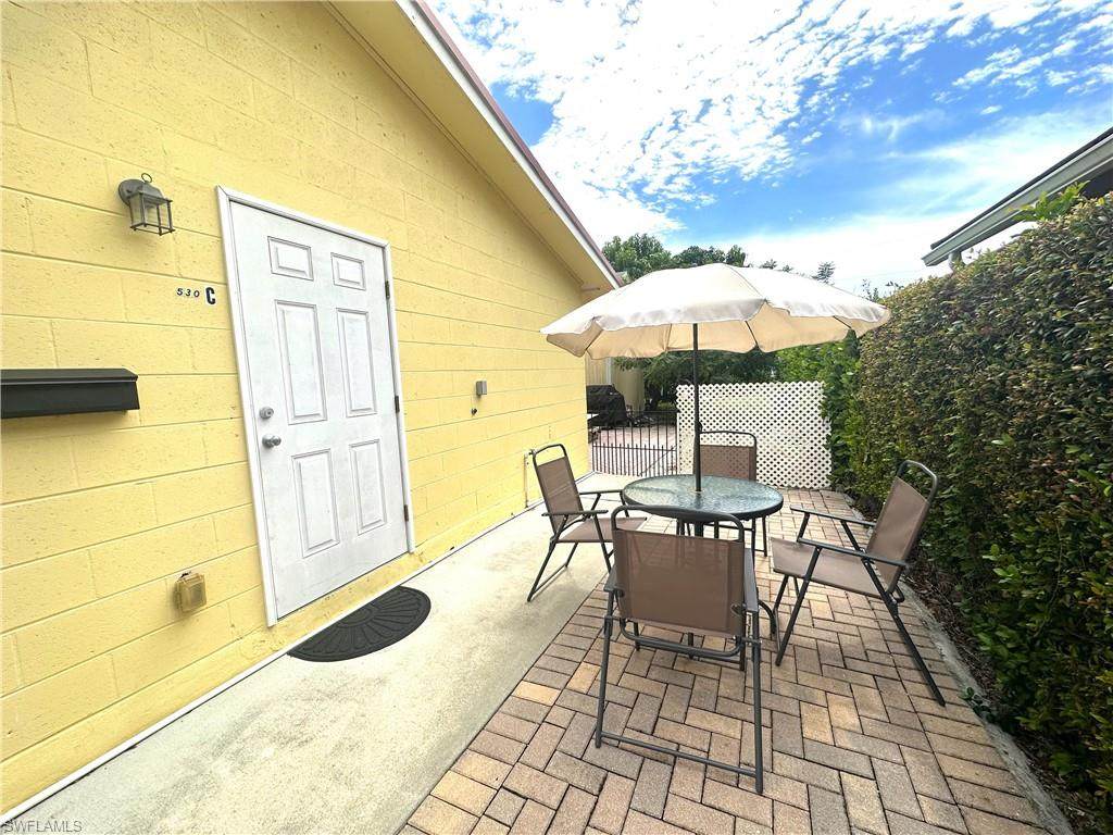 https://bt-photos.global.ssl.fastly.net/naples/orig_boomver_1_225080607-2.jpg