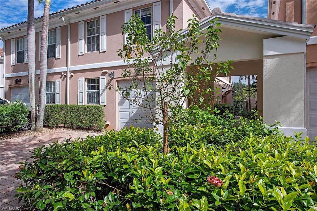 5697 Cove Cir - Photo 1