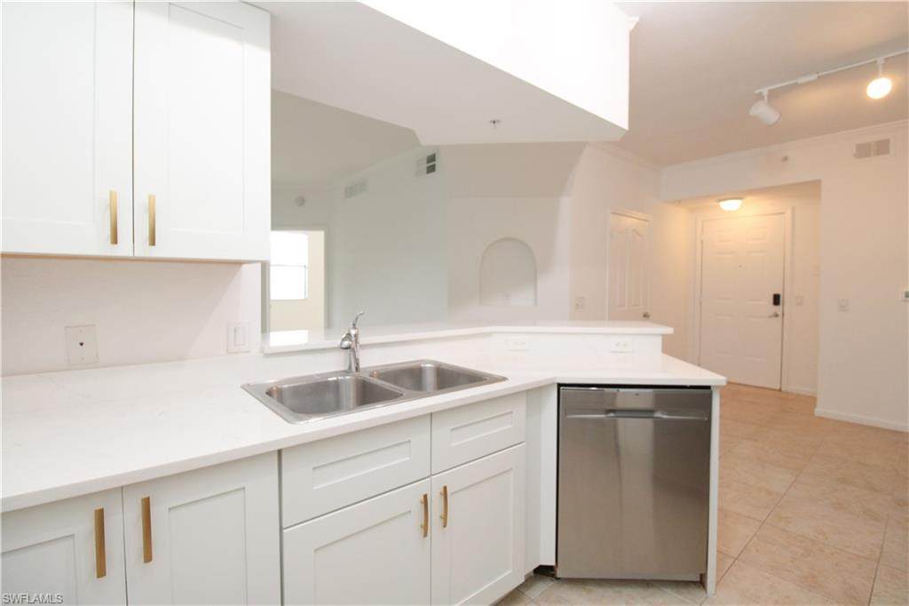 13010 Positano Cir - Photo 1