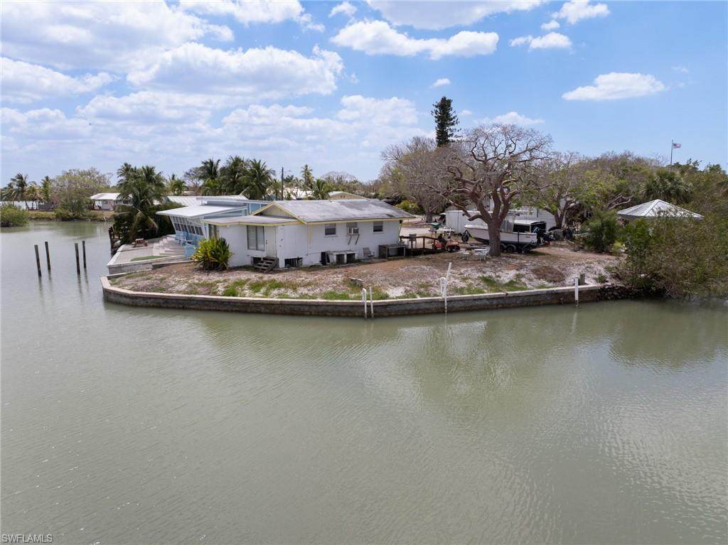 315 Pettit Dr - Photo 1