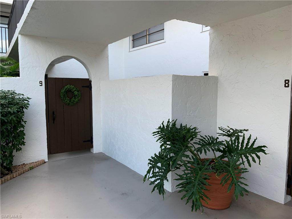 4082 Belair Ln - Photo 1