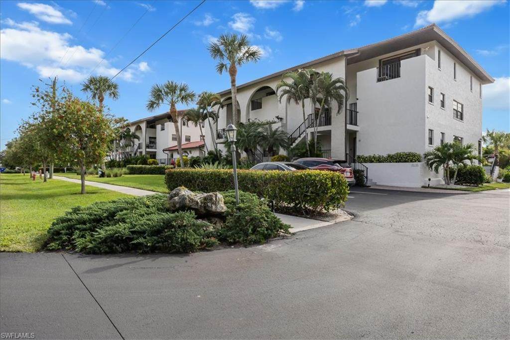 1400 Blue Point Ave - Photo 1