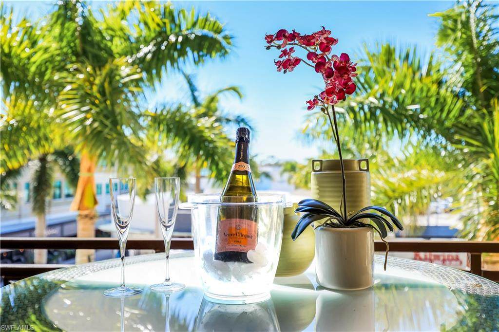 9115 Strada Pl - Photo 1