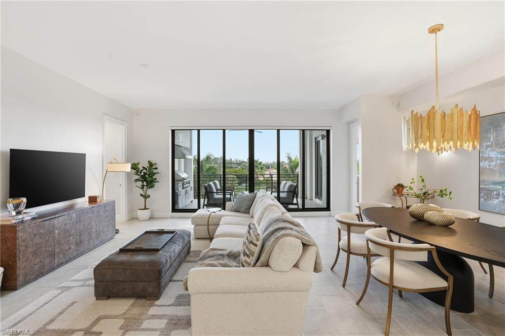 1125 Central Ave - Photo 1