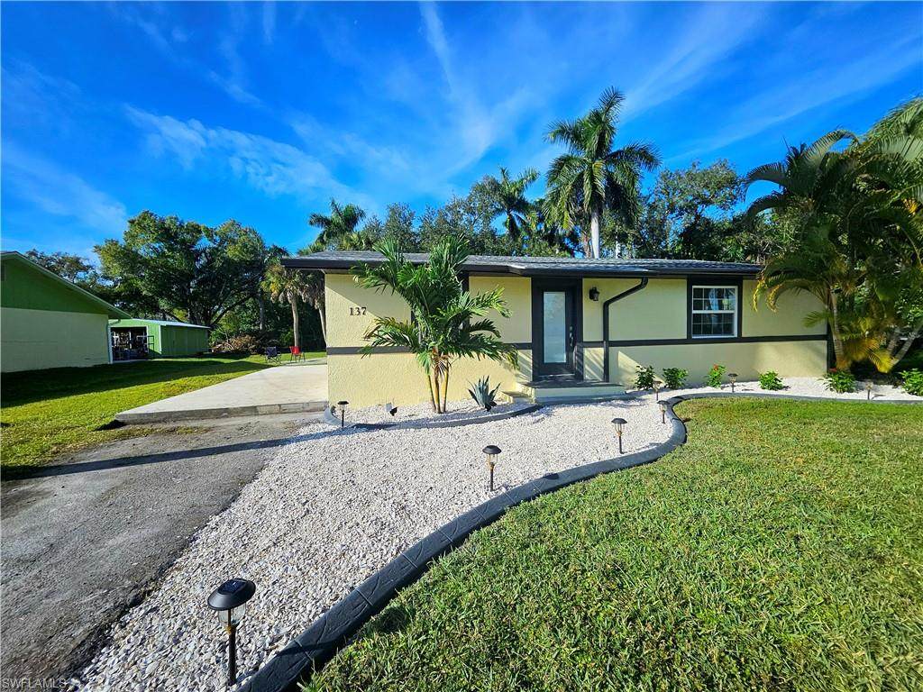 137 Dow Ln - Photo 1