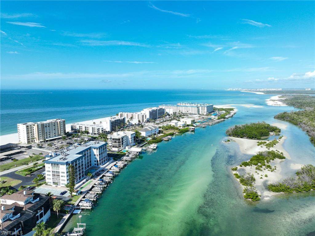 https://bt-photos.global.ssl.fastly.net/naples/orig_boomver_1_225083816-2.jpg