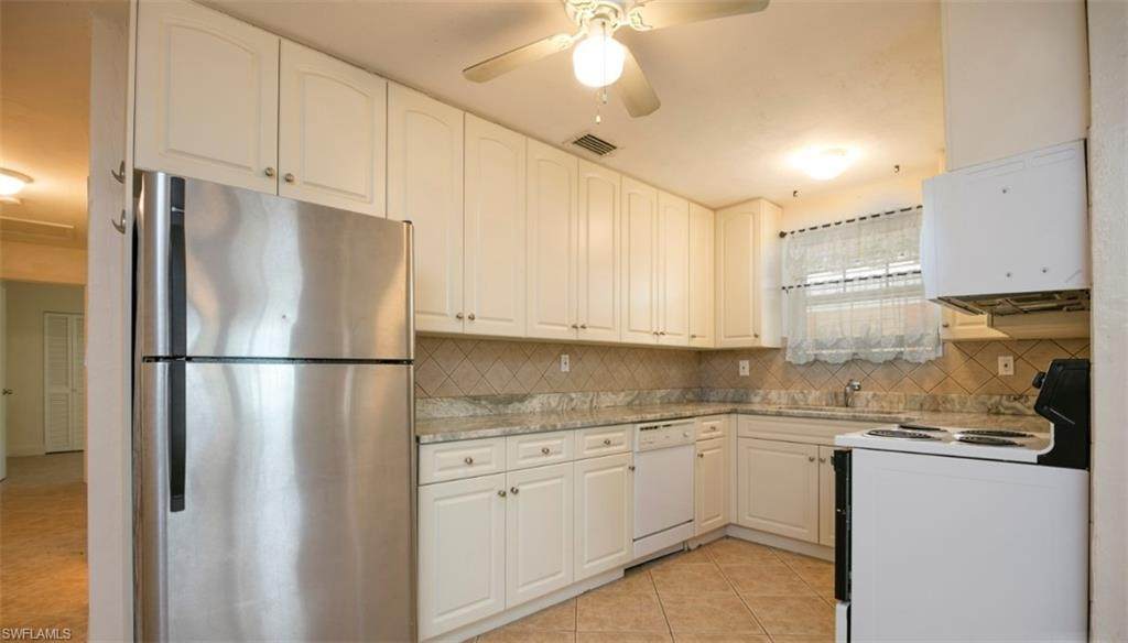 742 109th Ave - Photo 1