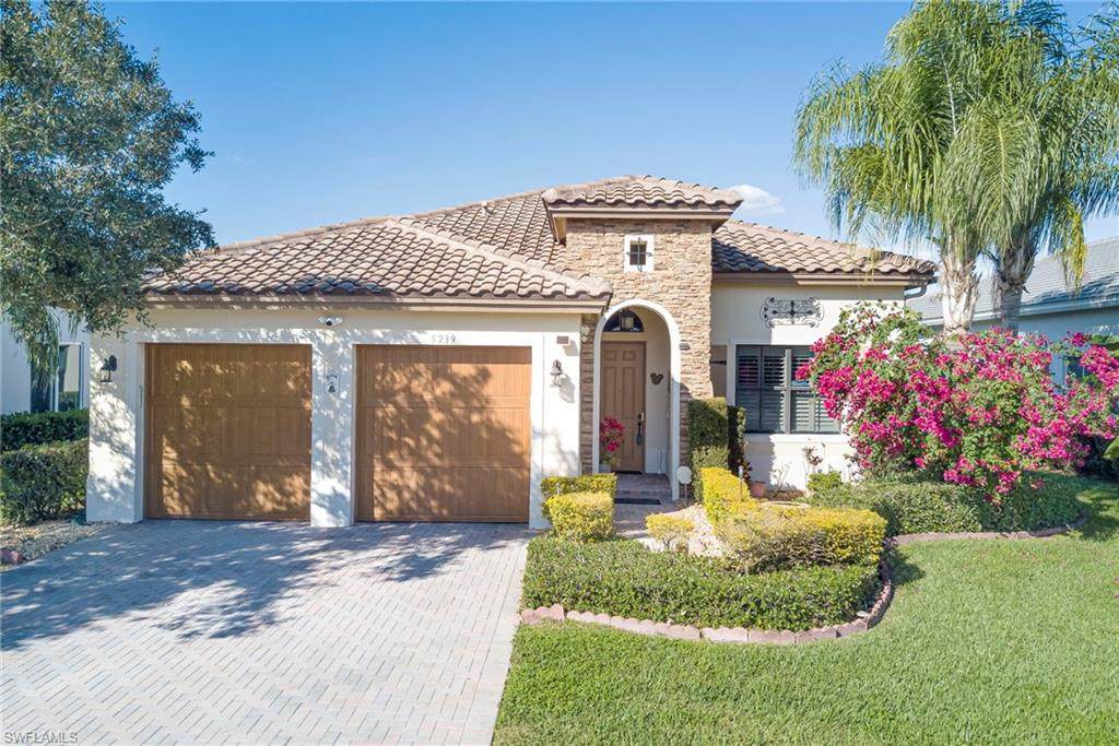 5239 Ferrari Ave - Photo 1