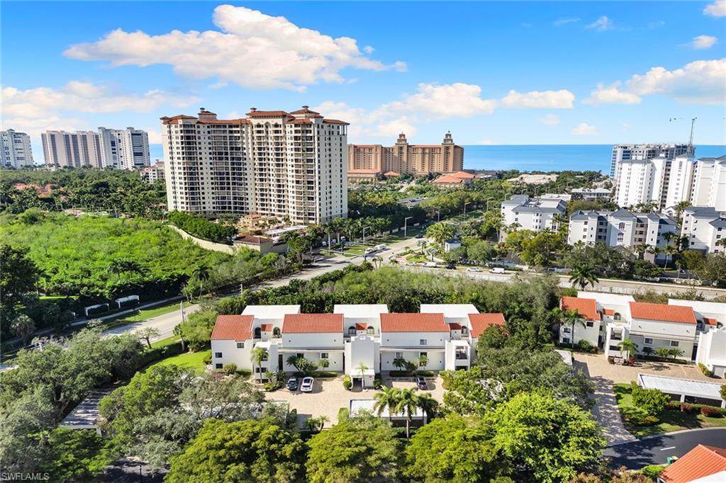 592 Beachwalk Cir - Photo 1