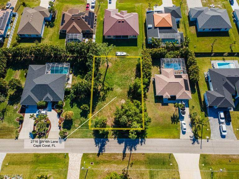 2716 4th Ln - Photo 1