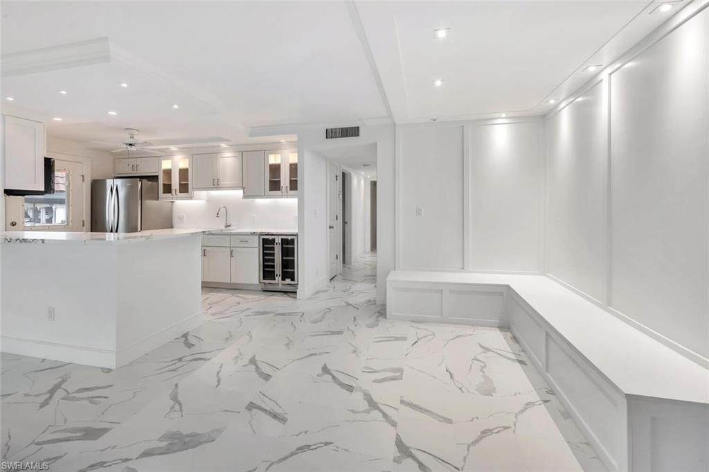 222 Harbour Dr - Photo 1