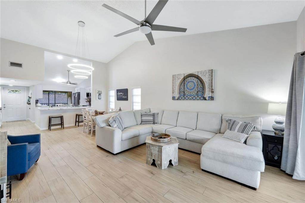 15400 Cedarwood Ln - Photo 1