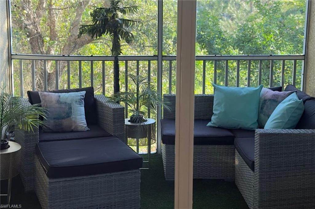 23611 Alamanda Dr - Photo 1